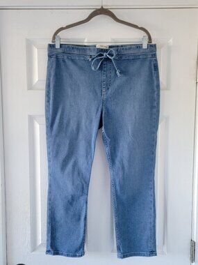 Free People We the Free Tie Waist Jean Capri Pant